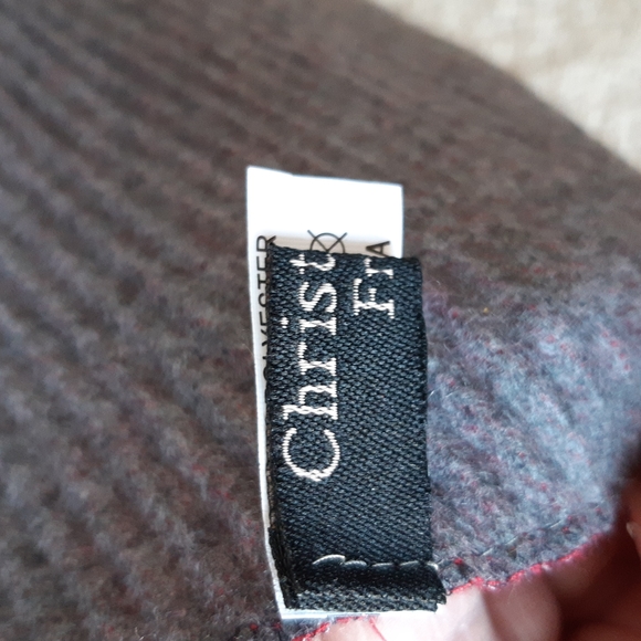 Christina Lee Scarf - Picture 5 of 7